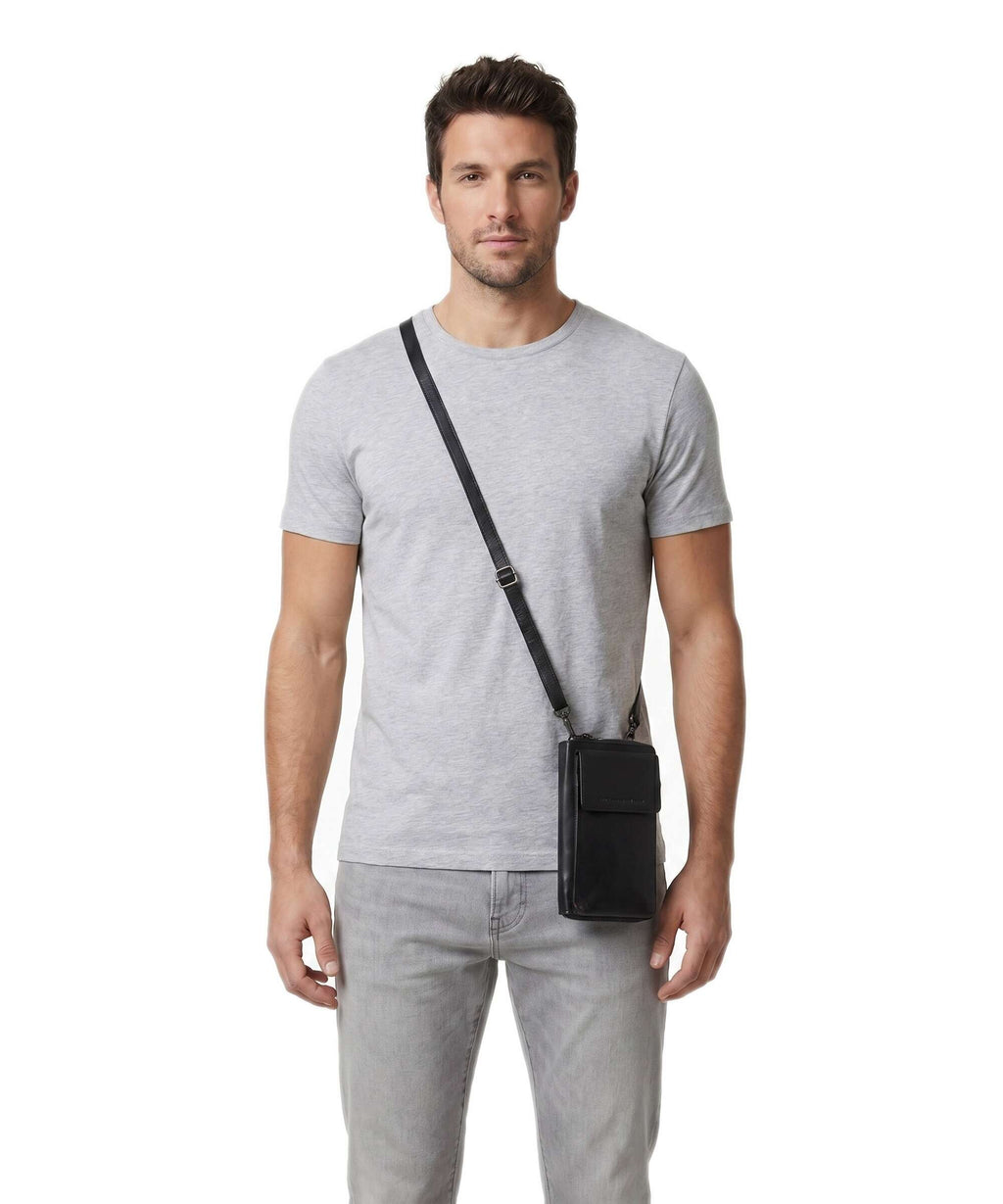 The Chesterfield Brand Malaga Phone bag black