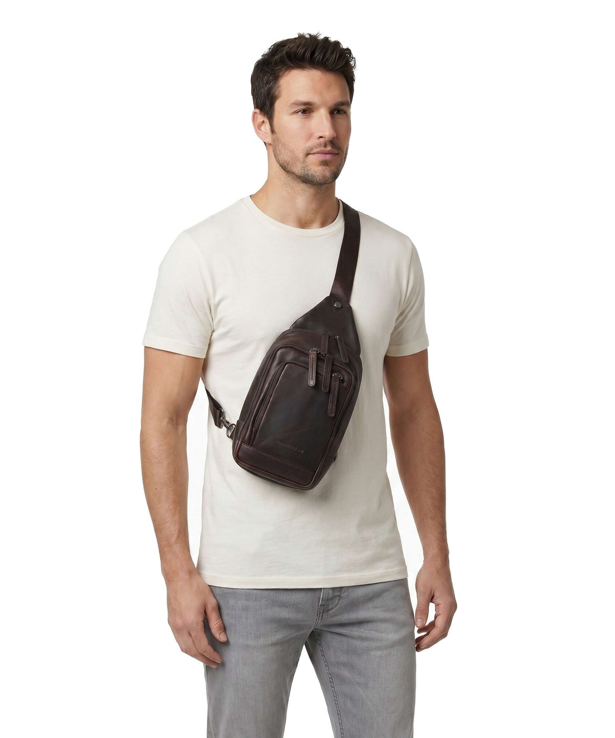 The Chesterfield Brand Wax Pull Up Cow Riga Sling bag brown
