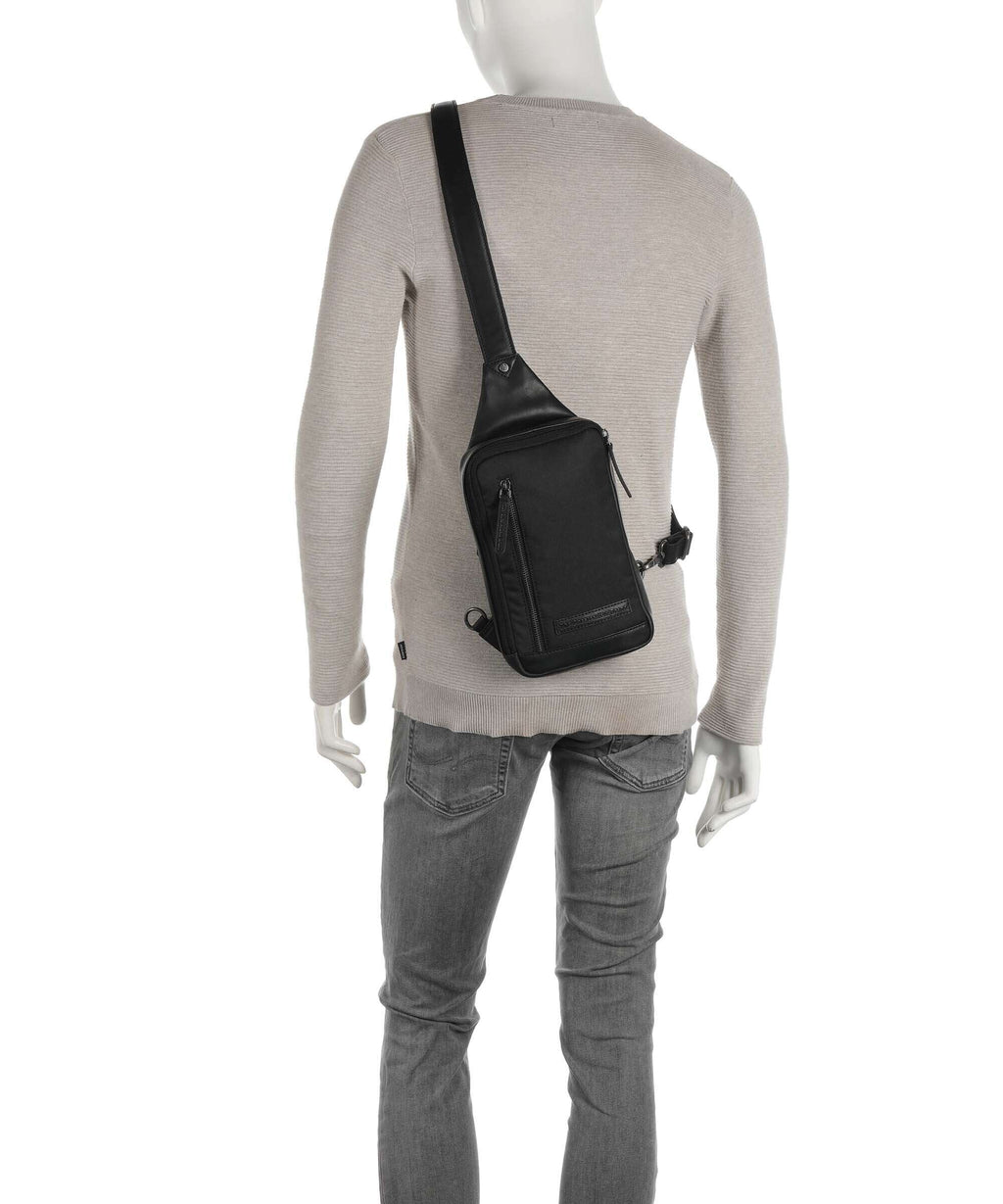 The Chesterfield Brand Fusion Salla Sling bag black