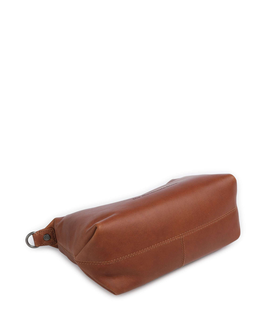 The Chesterfield Brand Wax Pull Up Cow Christie Shoulder bag cognac