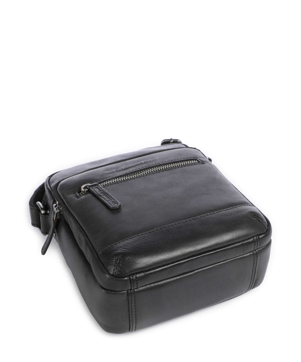 The Chesterfield Brand Novum Amantea Crossbody bag black