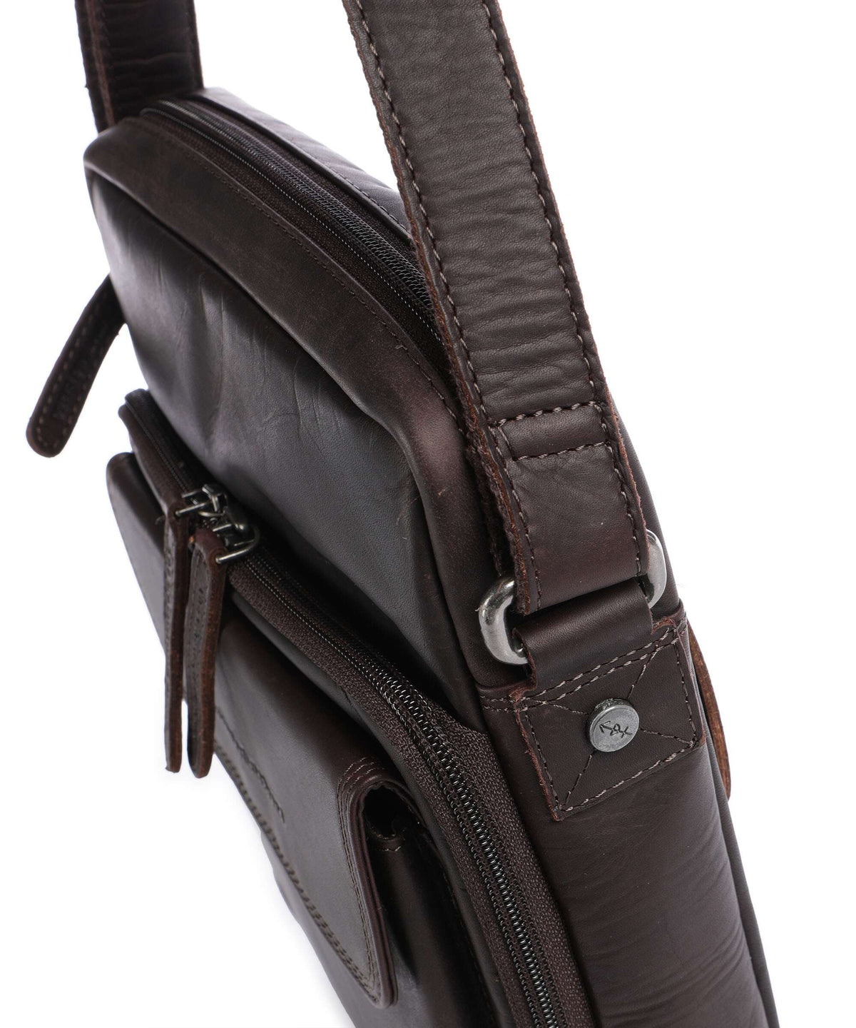 The Chesterfield Brand Wax Pull Up Cow Montira Crossbody bag brown