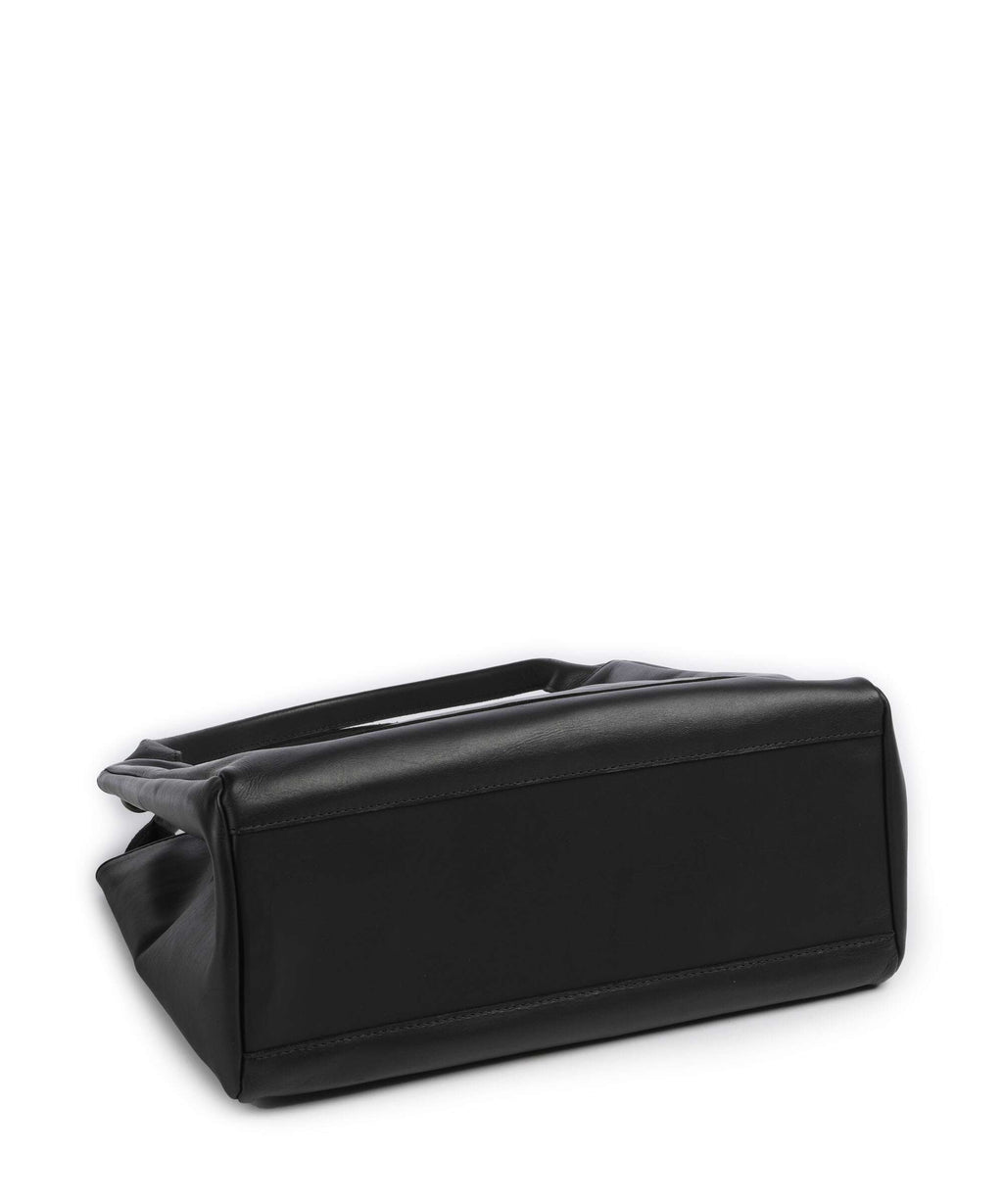 The Chesterfield Brand Wax Pull Up Cow Fioline Handbag black