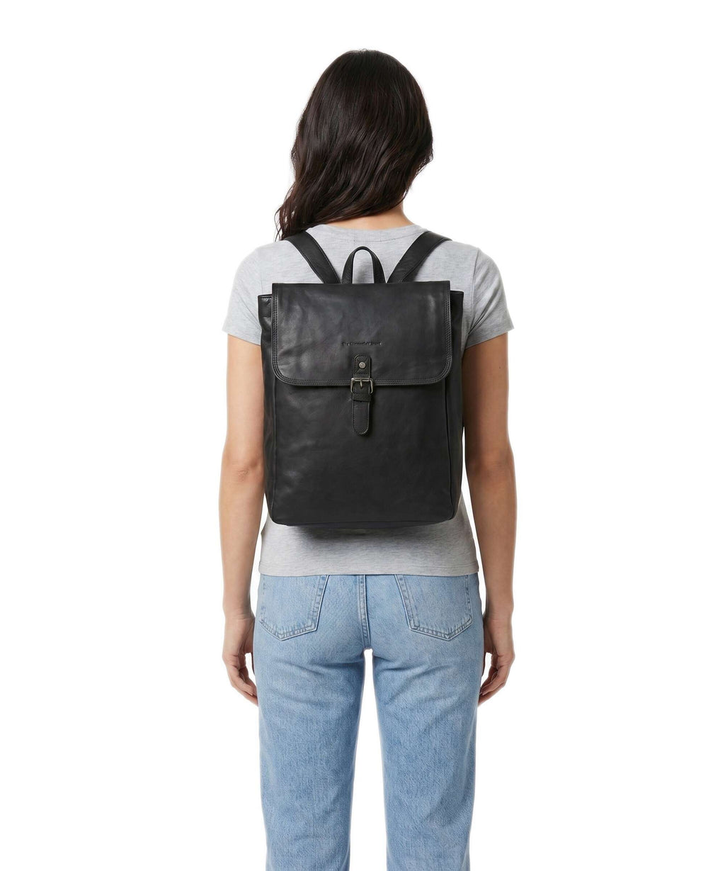 The Chesterfield Brand Wax Pull Up Cow Farrow Backpack black