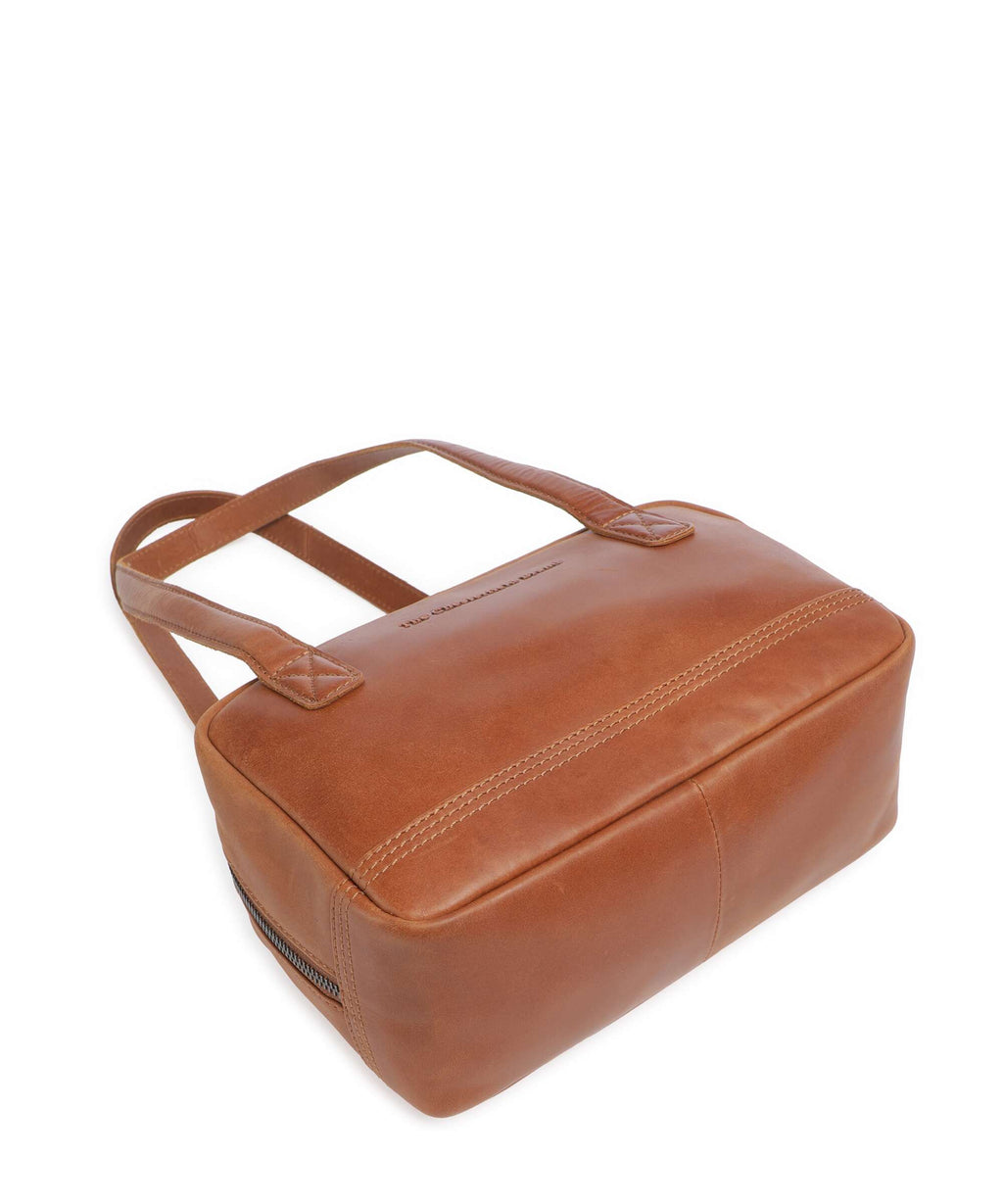 The Chesterfield Brand Wax Pull Up Cow Fenno Shoulder bag cognac