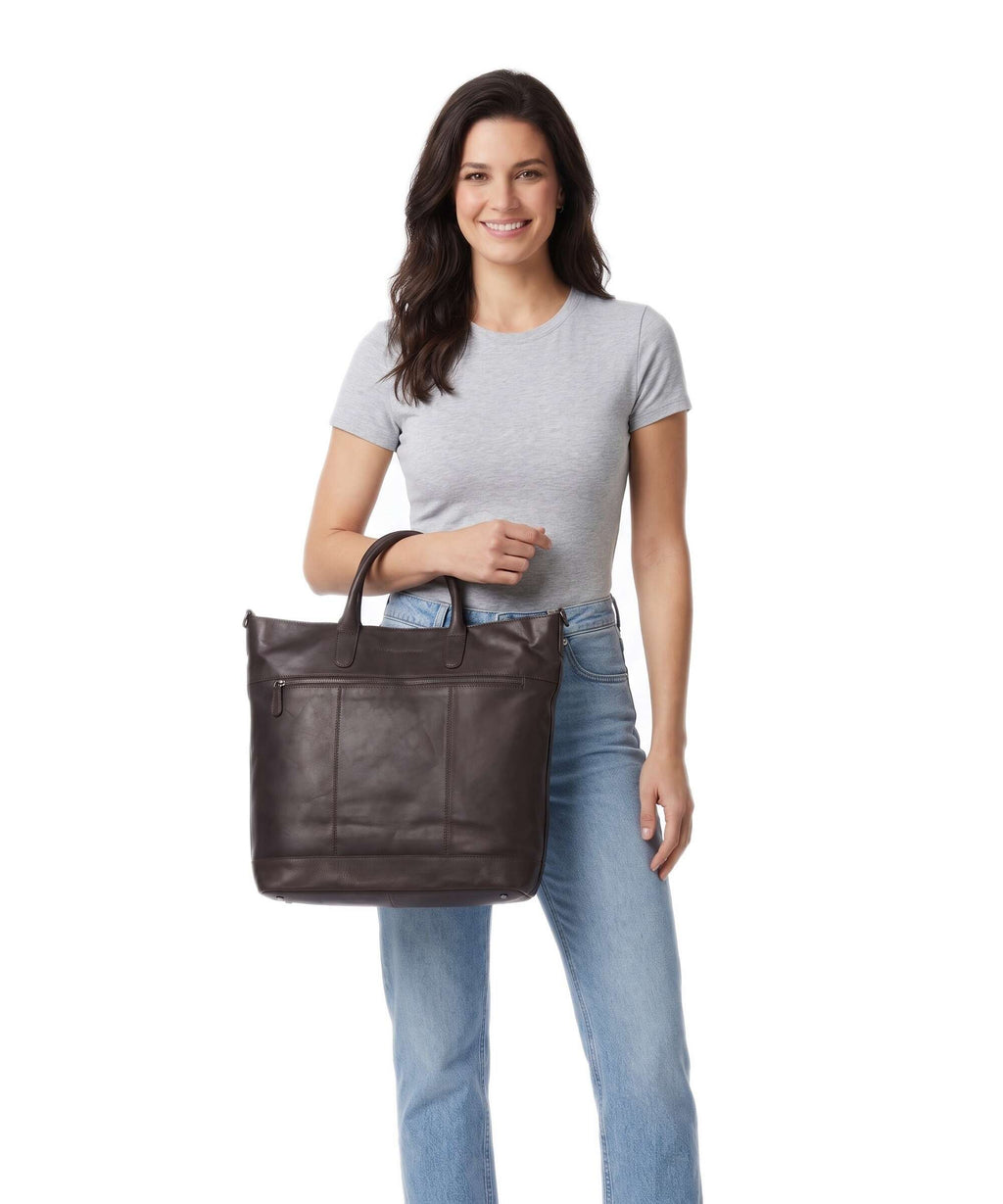 The Chesterfield Brand Wax Pull Up Cow Westbrook Handbag brown