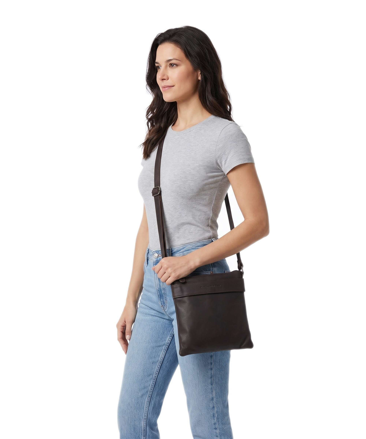 The Chesterfield Brand Wax Pull Up Cow Trenton Crossbody bag brown