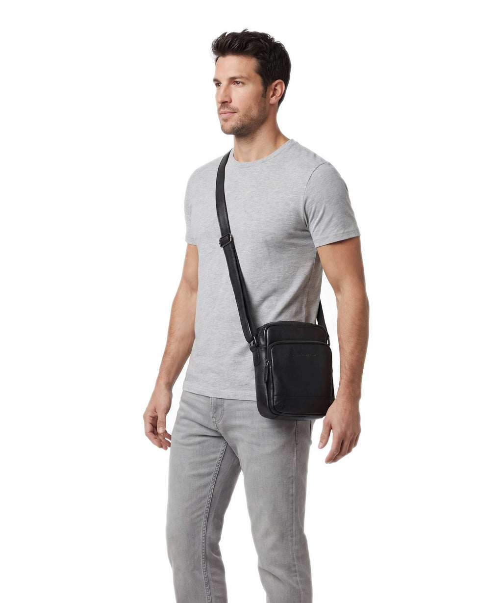 The Chesterfield Brand Sienna Valtorio Crossbody bag black