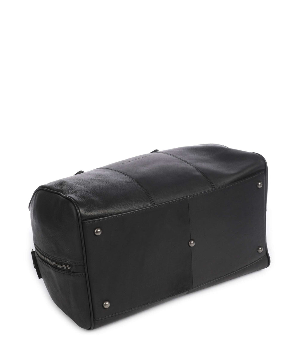The Chesterfield Brand Wax Pull Up Cow Liam II Weekend bag black