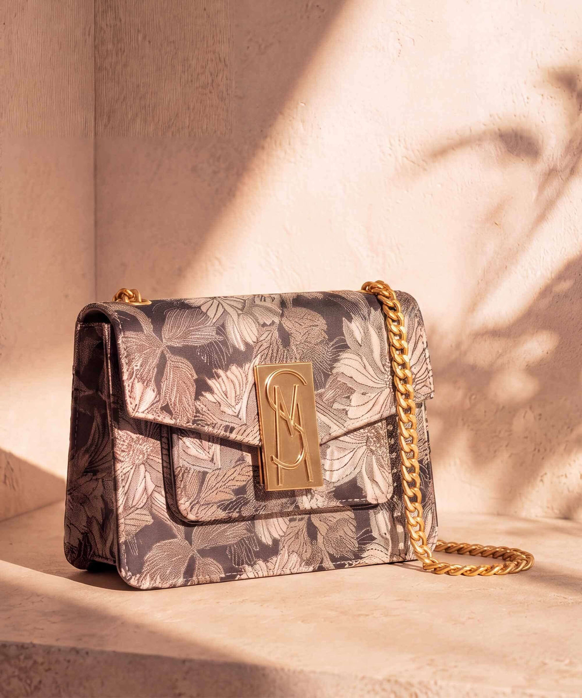 Steve Madden BARTIE-B Shoulder bag black/gold