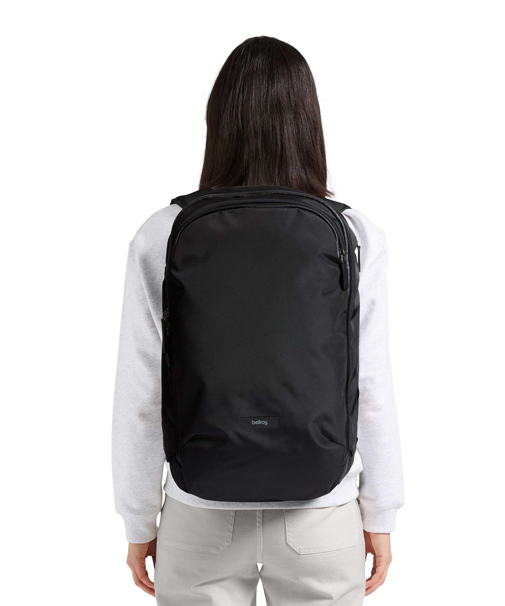 Bellroy Transit 28 Pro Backpack black