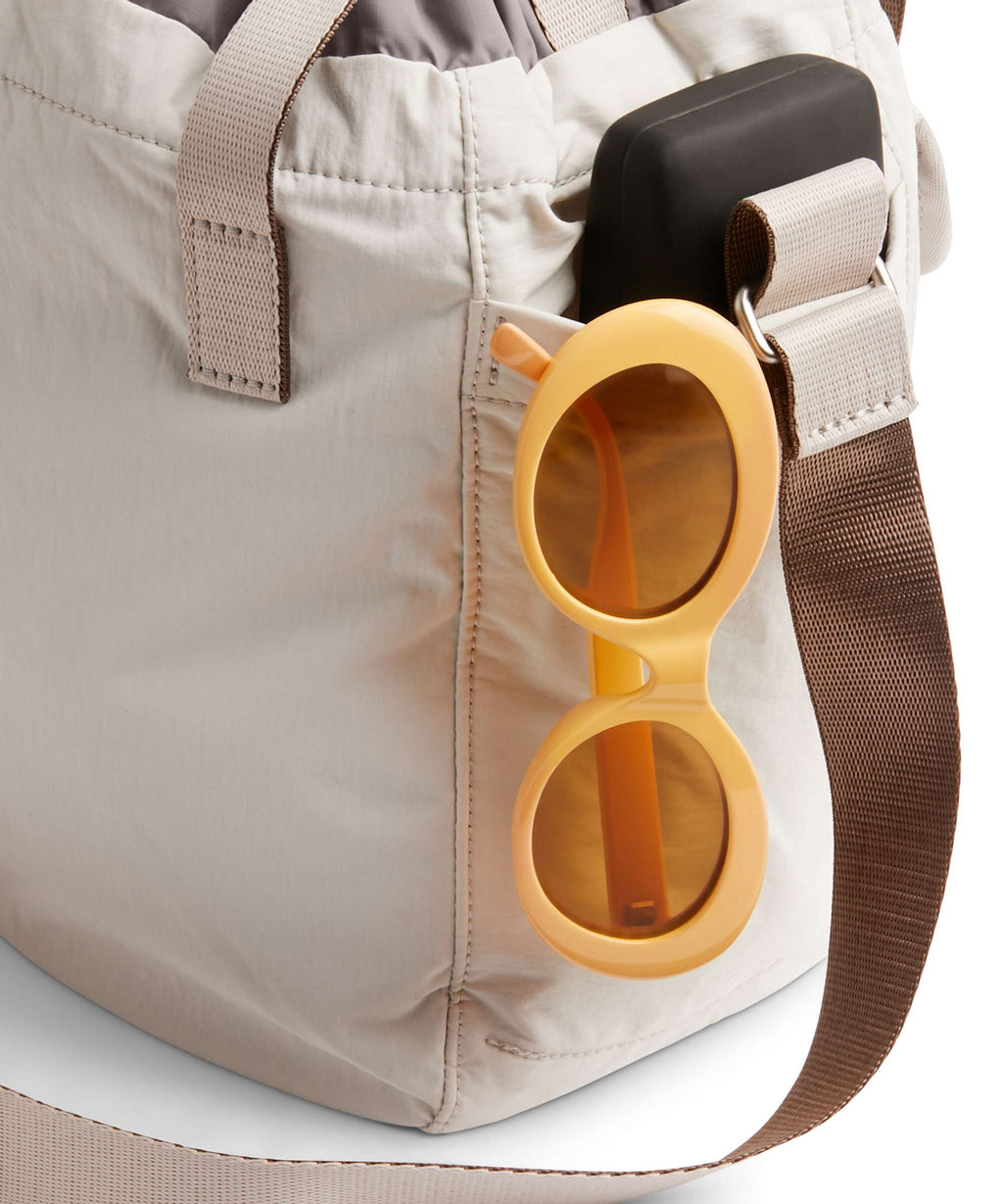 Bellroy Cinch 9 Bucket bag oat