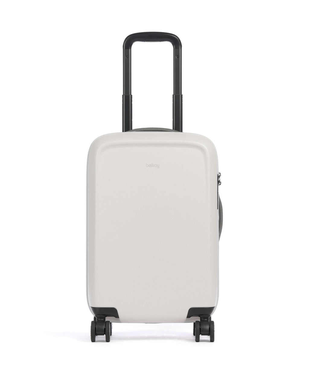 Bellroy Transit Spinner (4 wheels) chalk