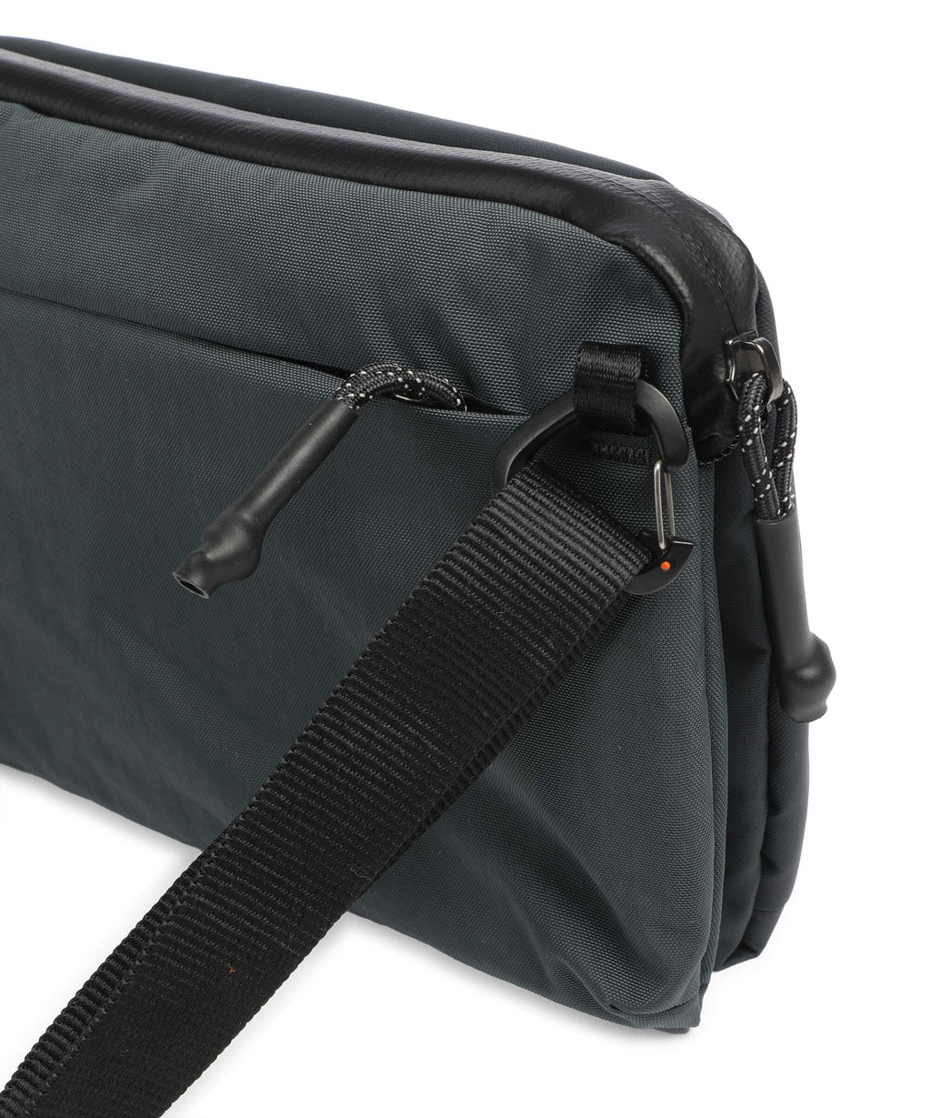 Bellroy Venture 3 Crossbody bag deep ocean